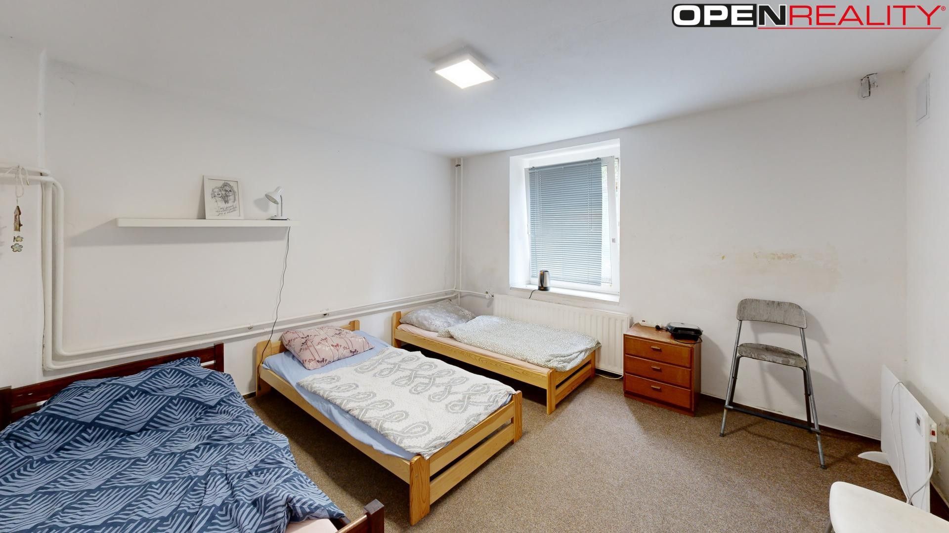 Pronájem bytu 2+1 55 m² - foto 14