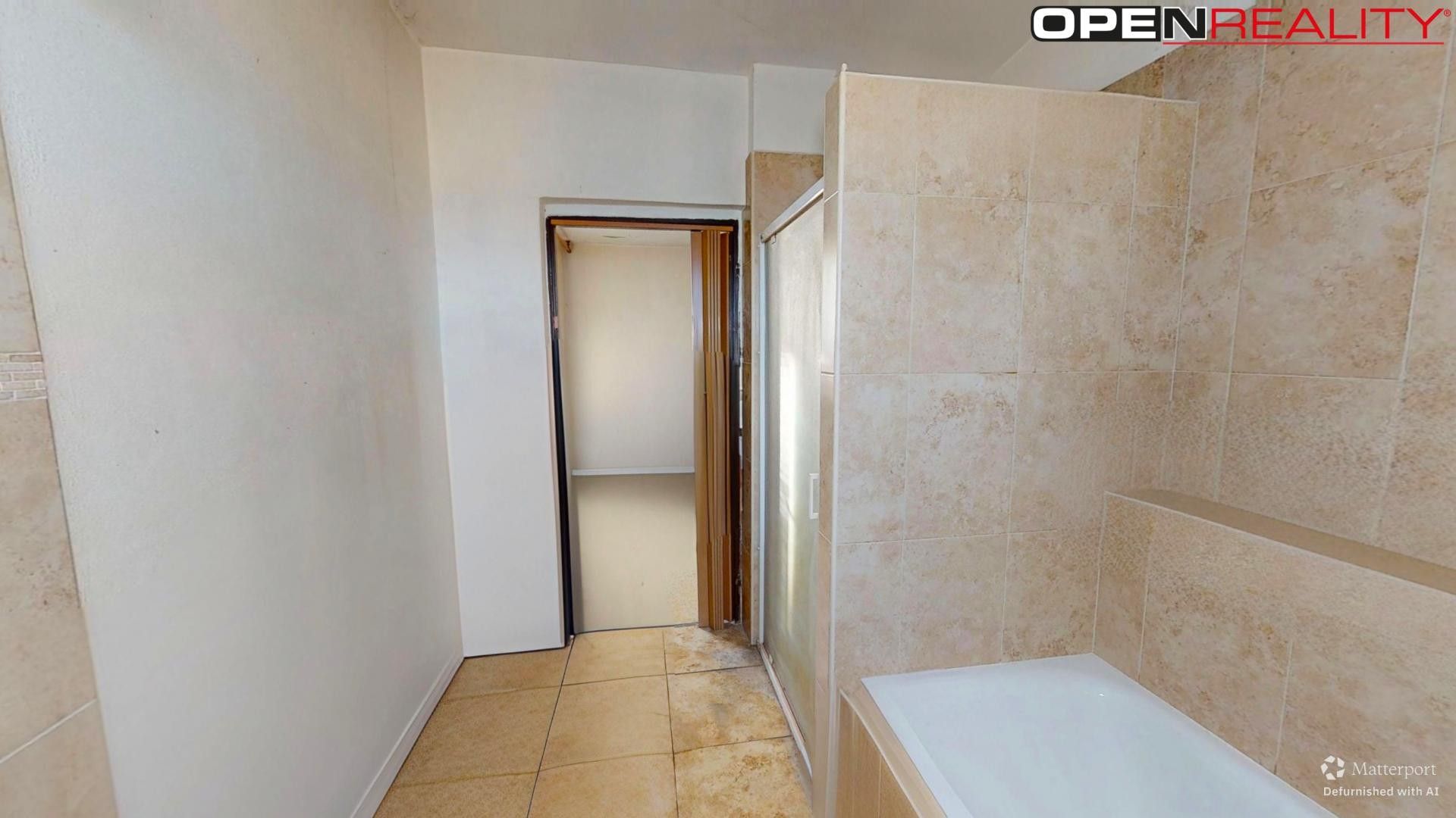 Prodej nemovitosti 154 m² - foto 6