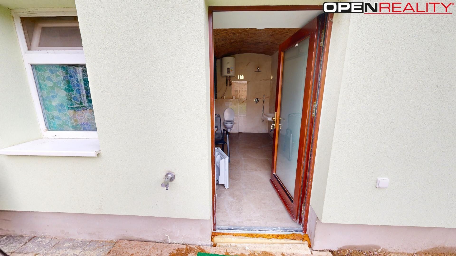 Pronájem nemovitosti 380 m² - foto 19