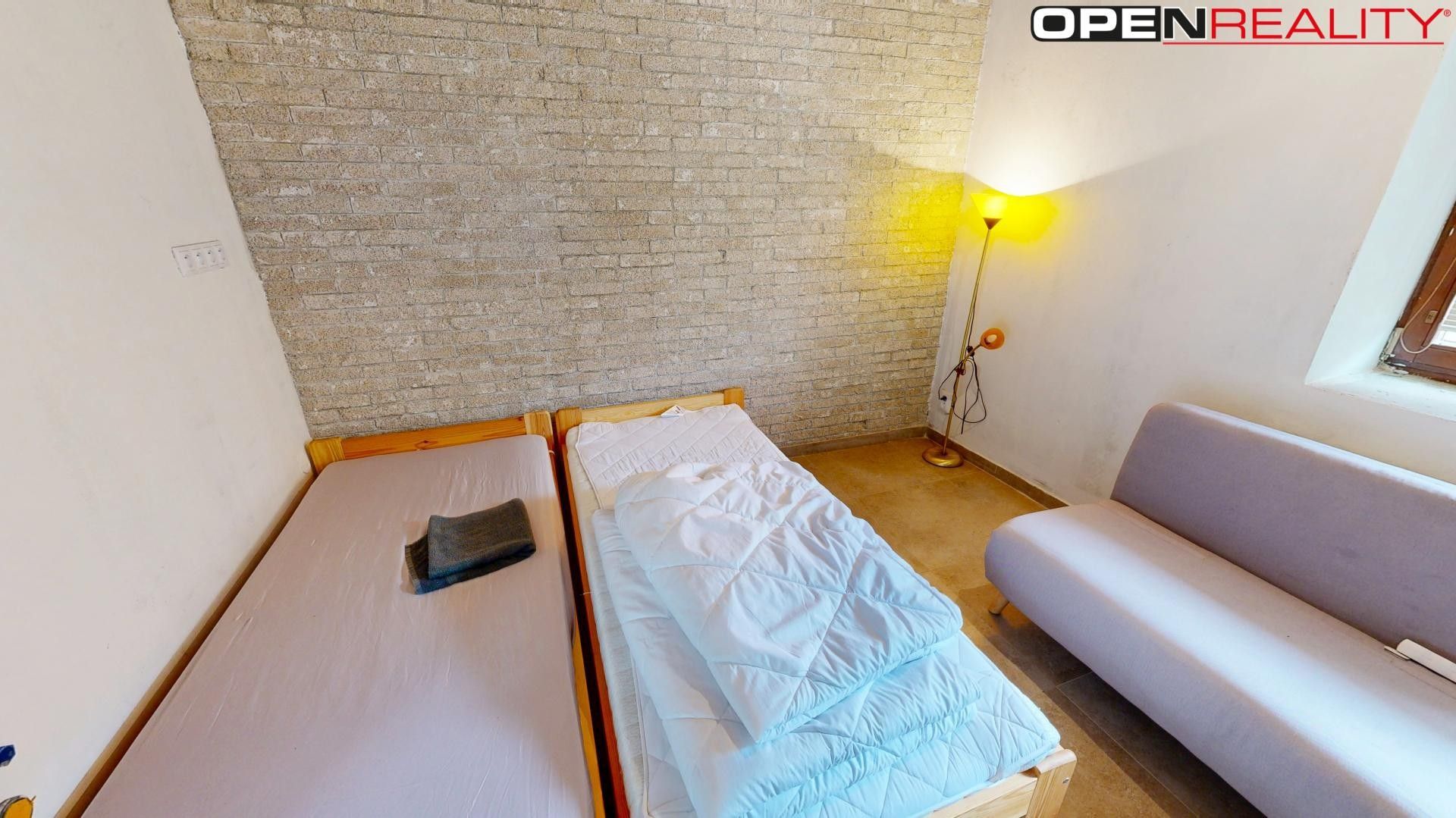 Pronájem nemovitosti 380 m² - foto 24