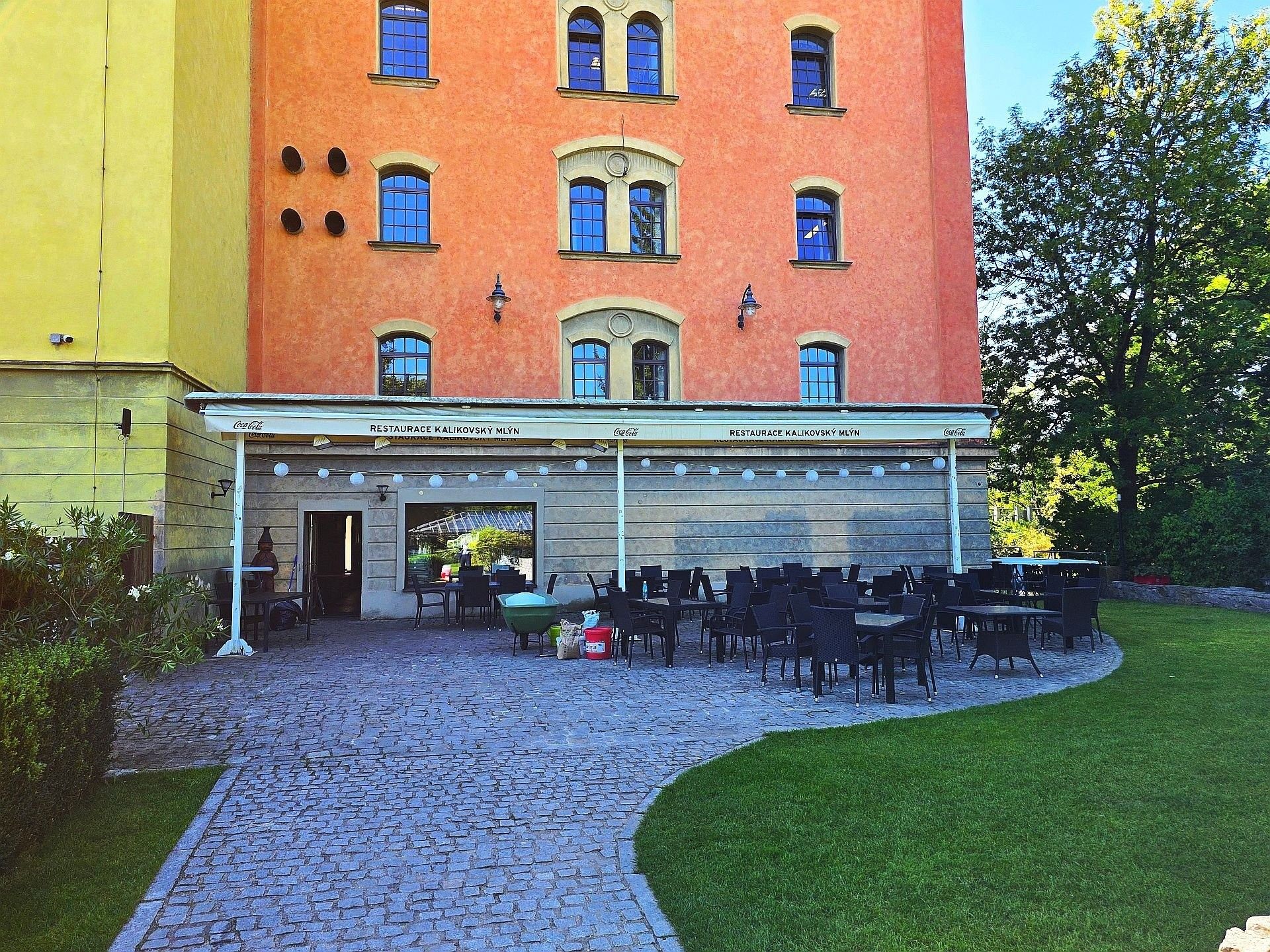 Pronájem komerčního prostoru 275 m² - foto 21