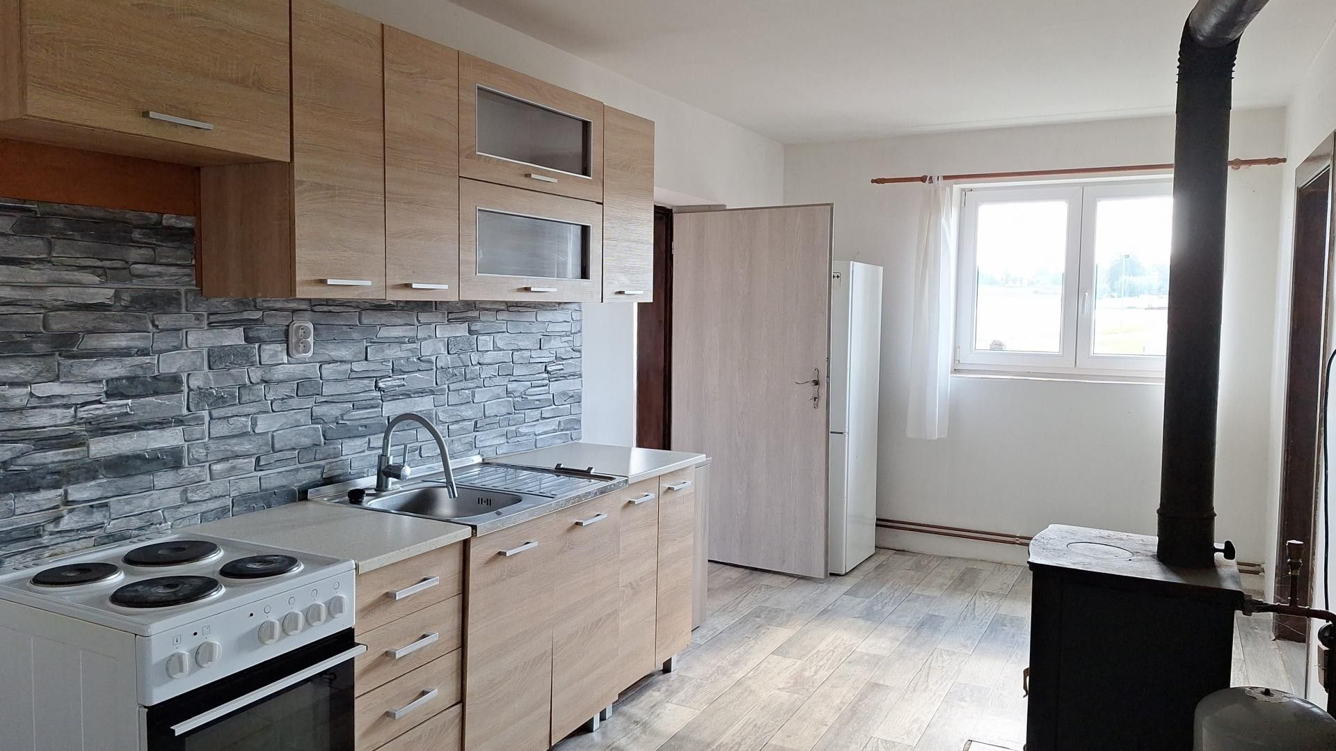 Prodej domu 77 m² - foto 2