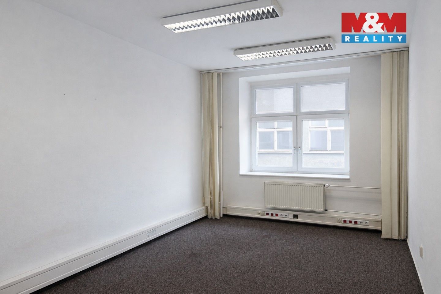 Pronájem komerčního prostoru 73 m² - foto 9