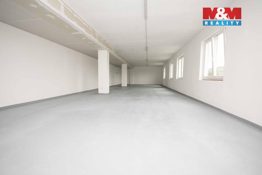 Pronájem komerčního prostoru 129 m² - foto 5