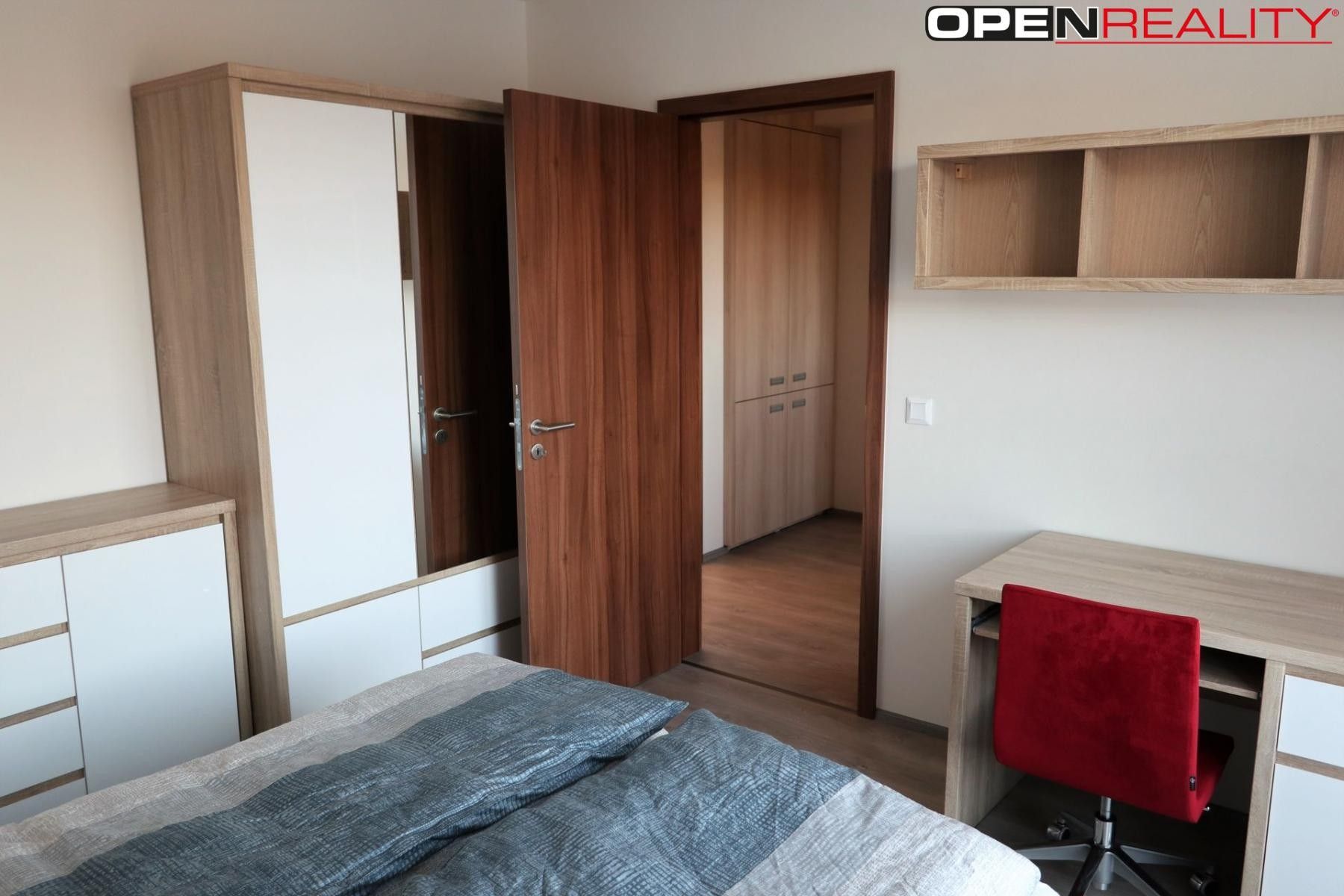 Pronájem bytu 2+kk 66 m² - foto 11