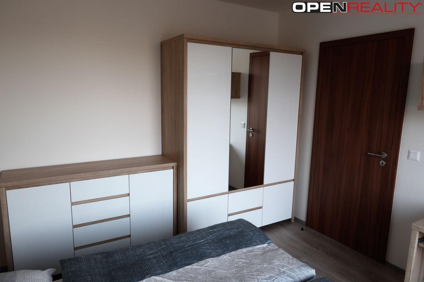 Pronájem bytu 2+kk 66 m² - foto 12