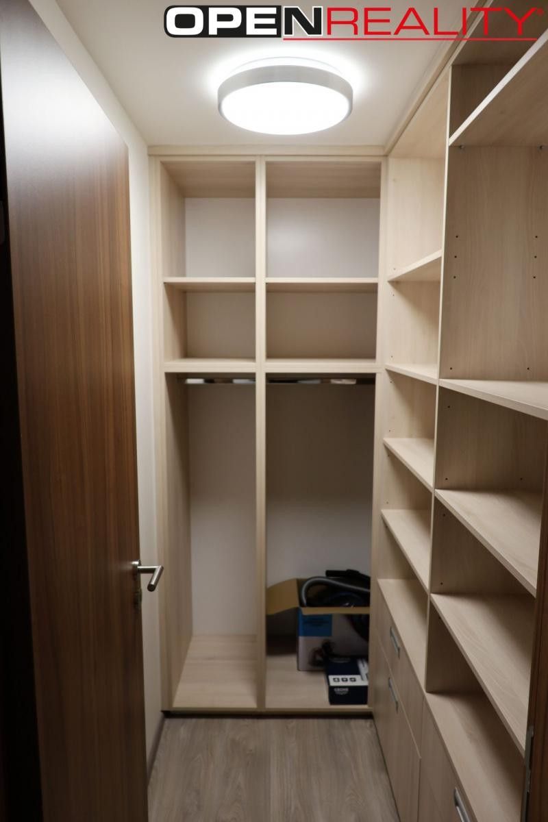 Pronájem bytu 2+kk 66 m² - foto 22