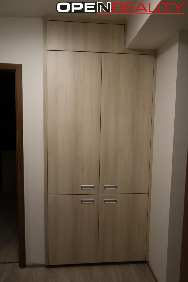 Pronájem bytu 2+kk 66 m² - foto 23