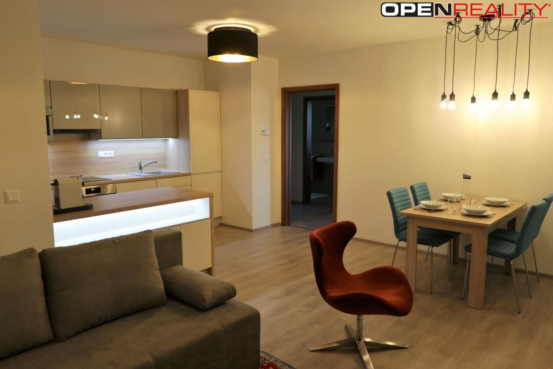 Pronájem bytu 2+kk 66 m² - foto 24