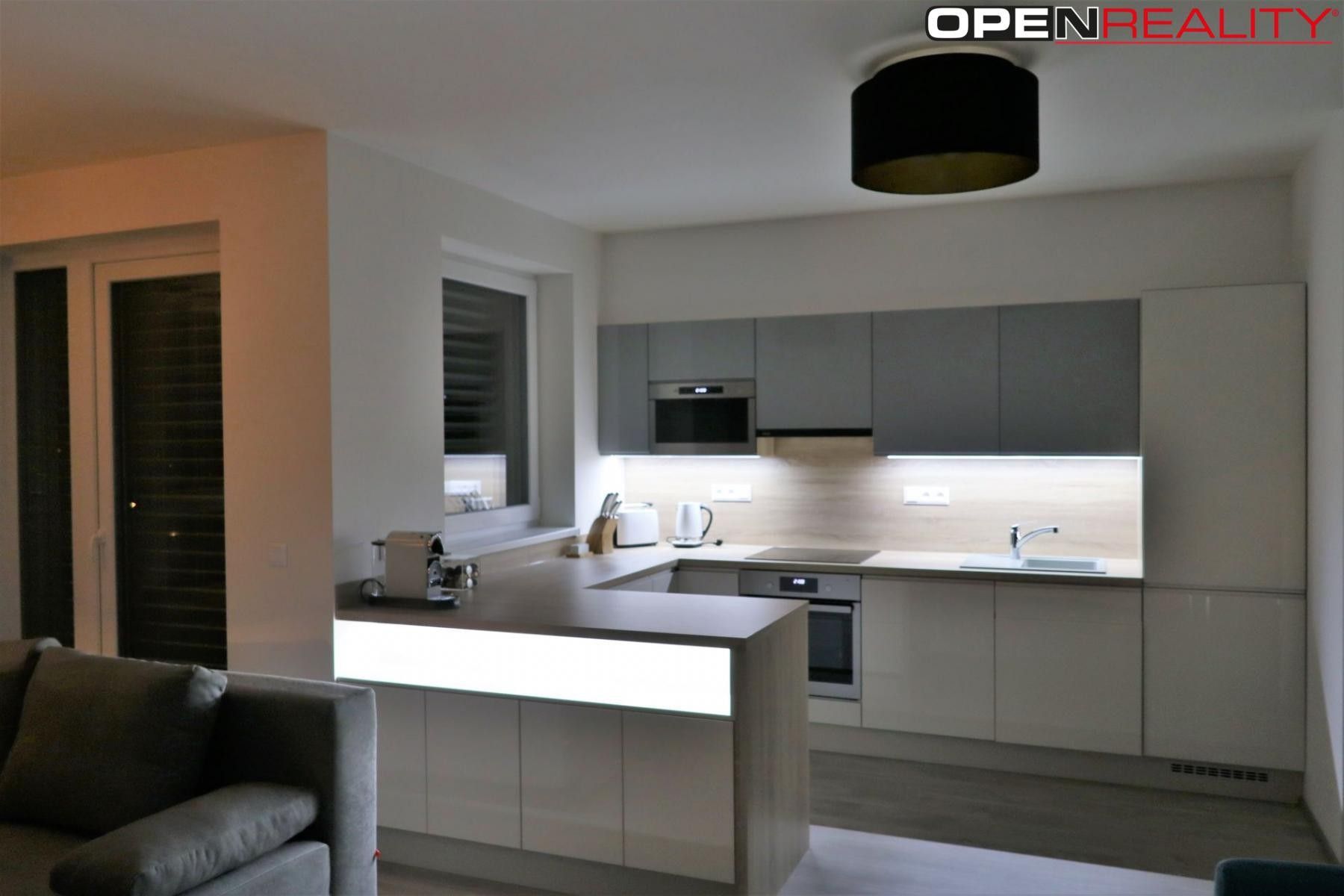 Pronájem bytu 2+kk 66 m² - foto 26