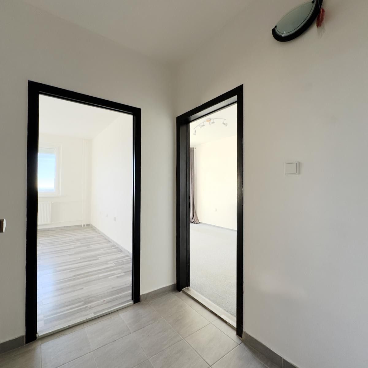 Pronájem bytu 2+kk 40 m² - foto 10