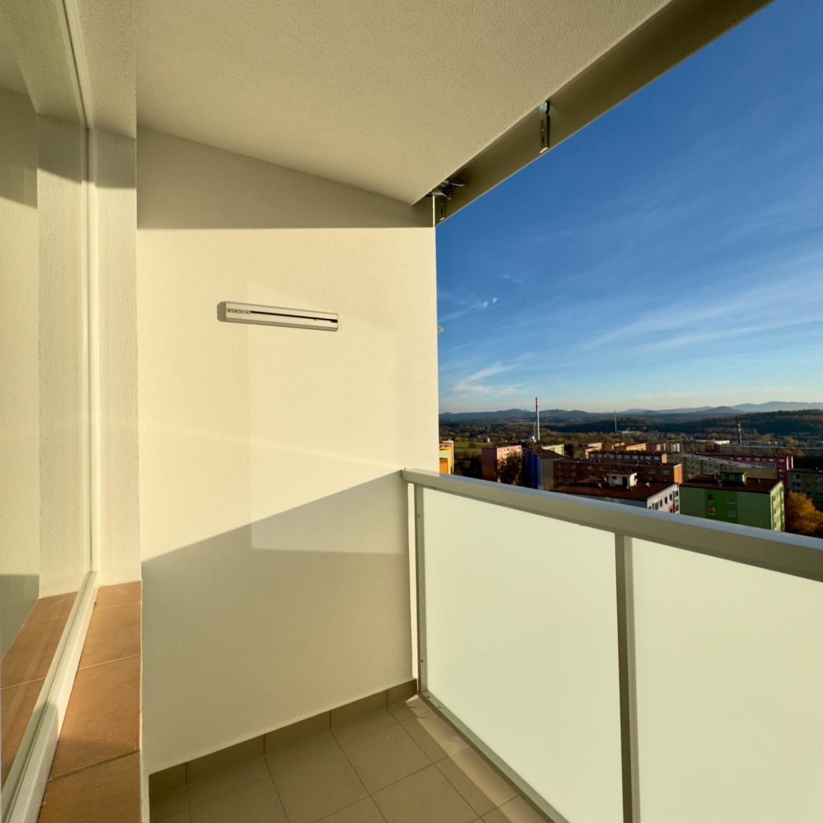 Pronájem bytu 2+kk 40 m² - foto 9