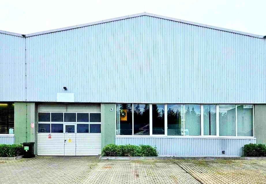 Pronájem komerčního prostoru 1463 m² - foto 4