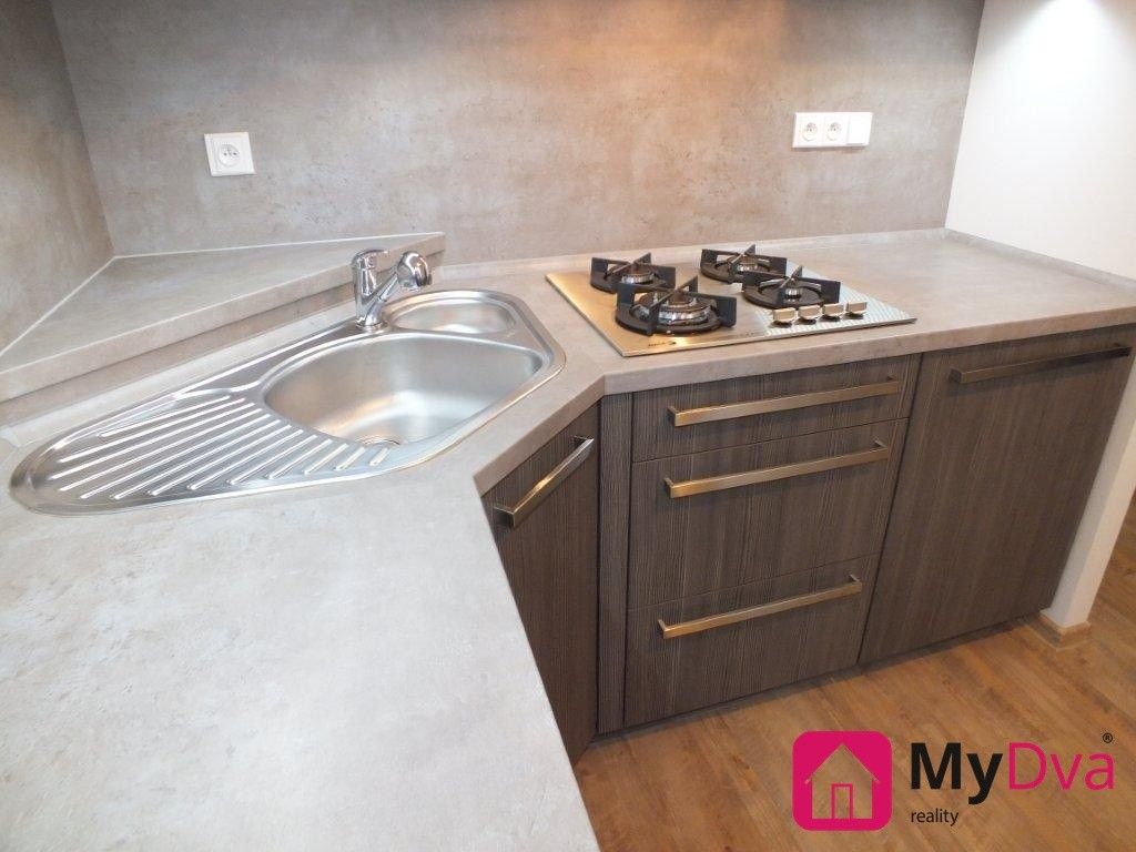 Pronájem bytu 1+1 36 m² - foto 3