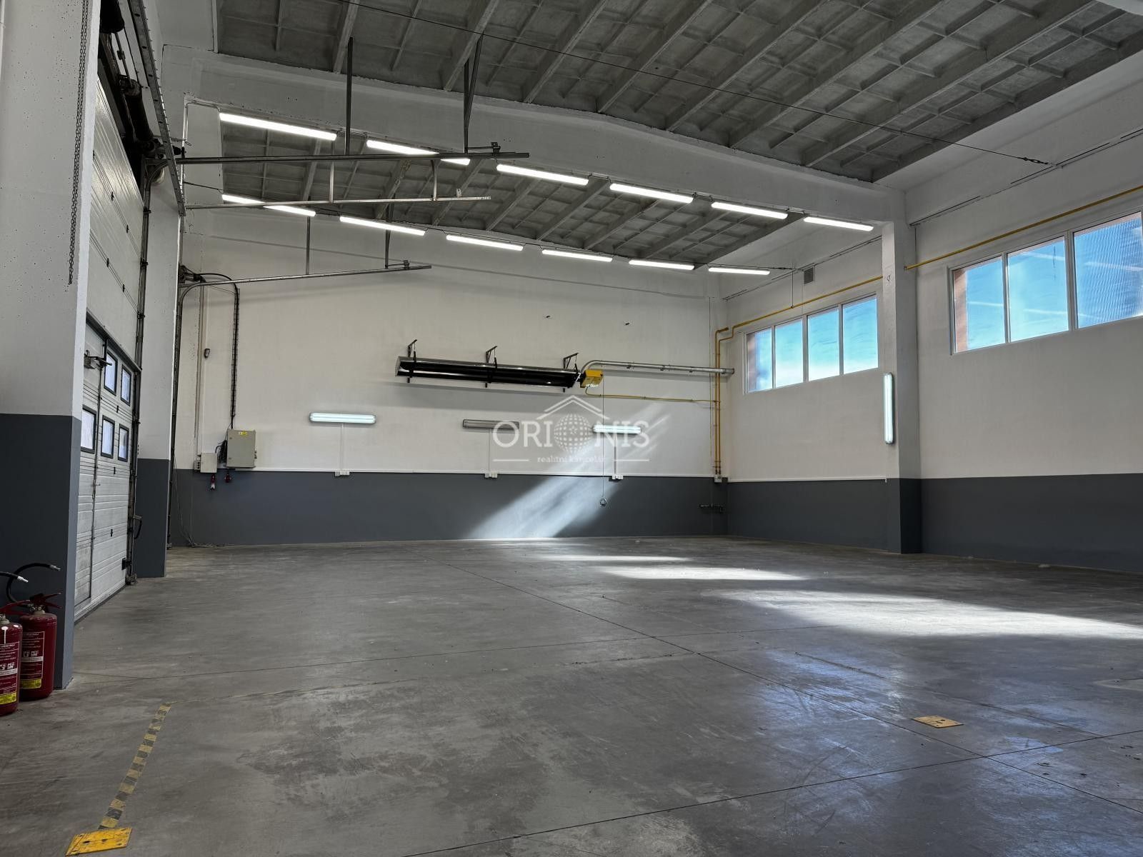 Pronájem komerčního prostoru 370 m² - foto 6