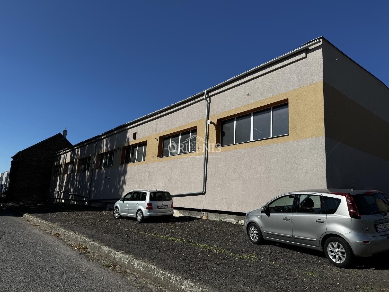 Pronájem komerčního prostoru 147 m² - foto 16