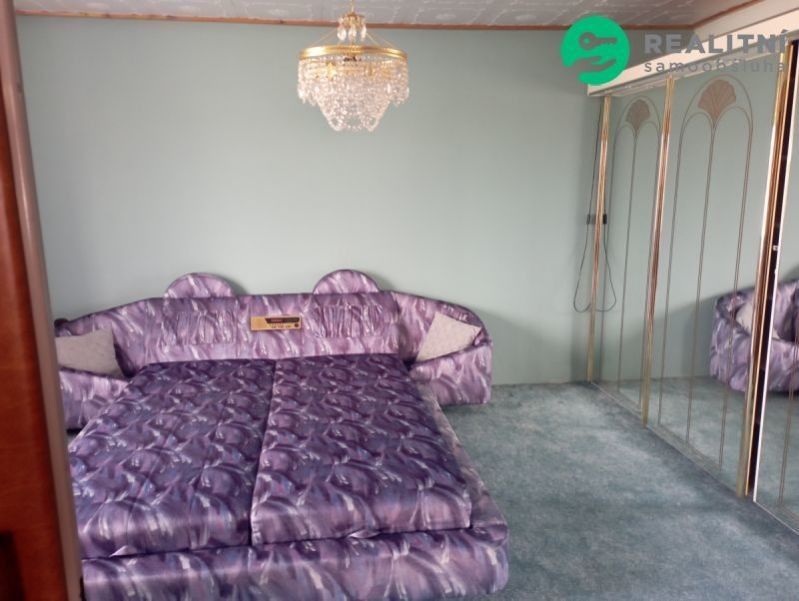 Pronájem bytu 2+1 81 m² - foto 3