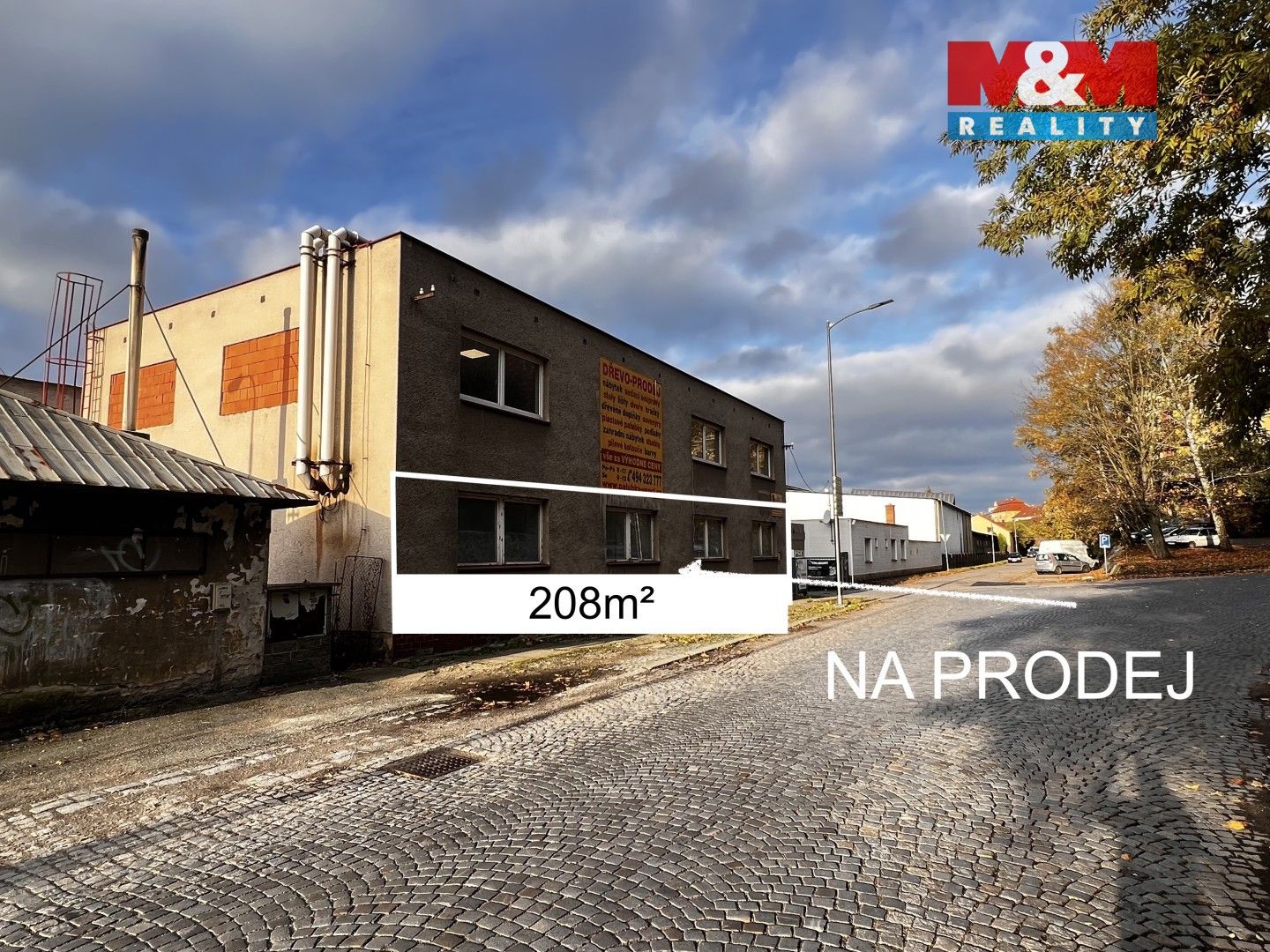Prodej komerčního prostoru 207 m² - foto 2