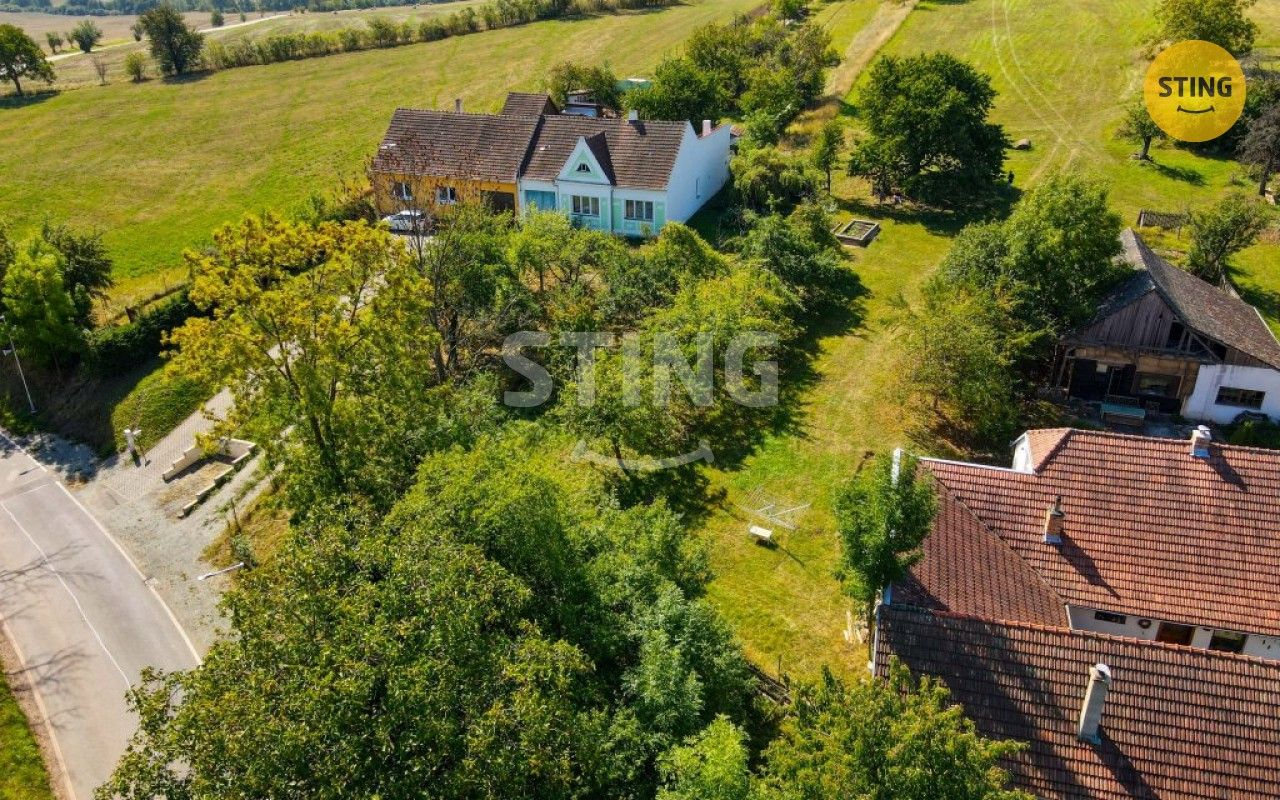 Prodej pozemku 1210 m² - foto 4