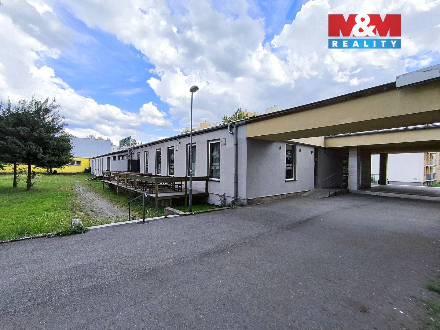 Prodej komerčního prostoru 2200 m² - foto 2
