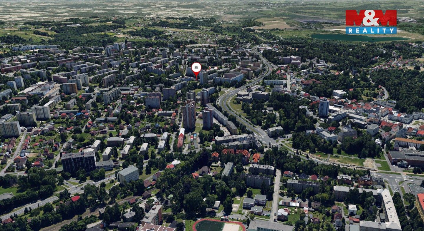 Prodej komerčního prostoru 2200 m² - foto 14
