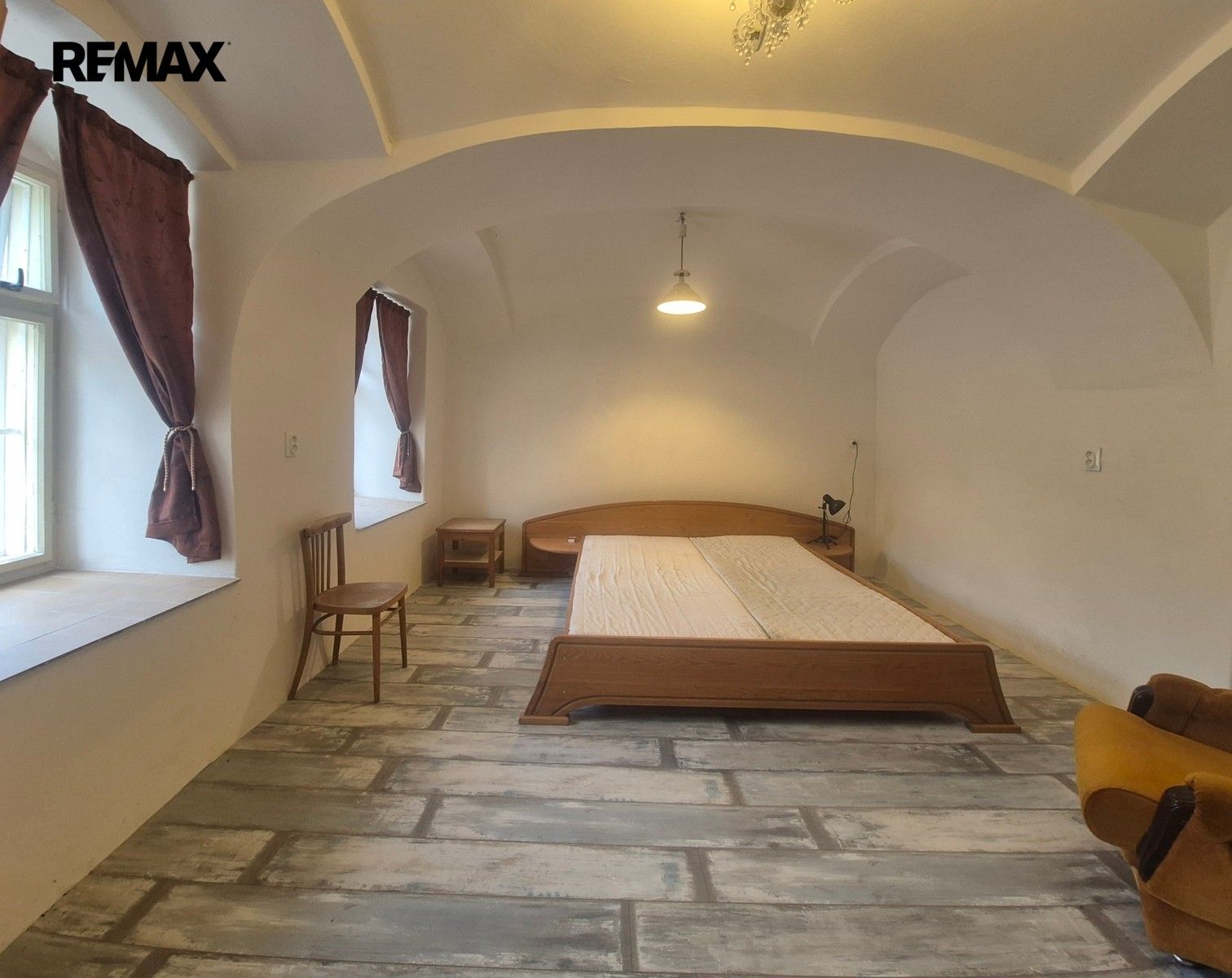Prodej komerčního prostoru 372 m² - foto 6