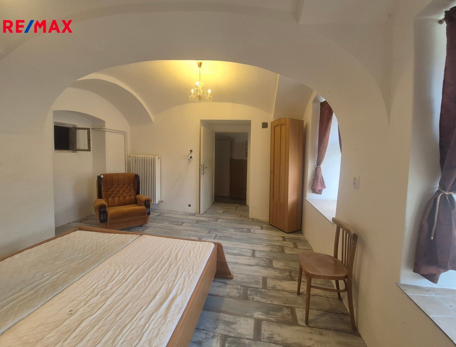 Prodej komerčního prostoru 372 m² - foto 7