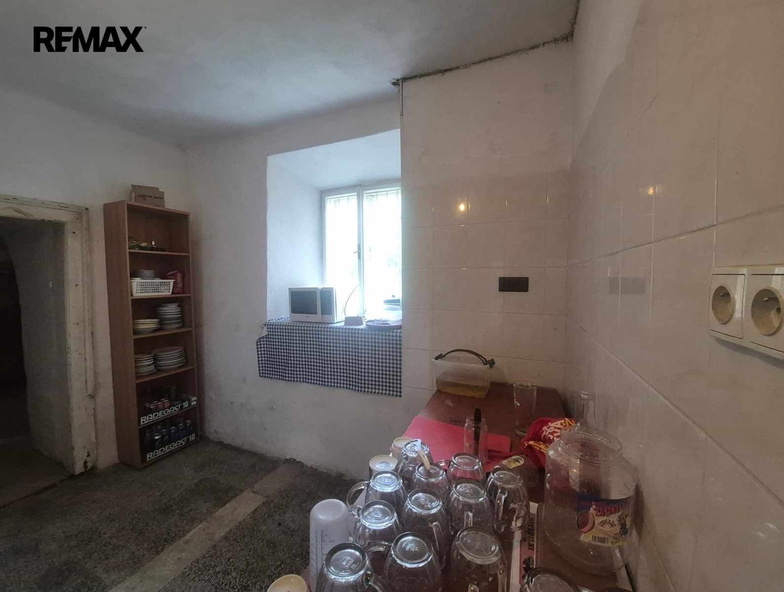 Prodej komerčního prostoru 372 m² - foto 13
