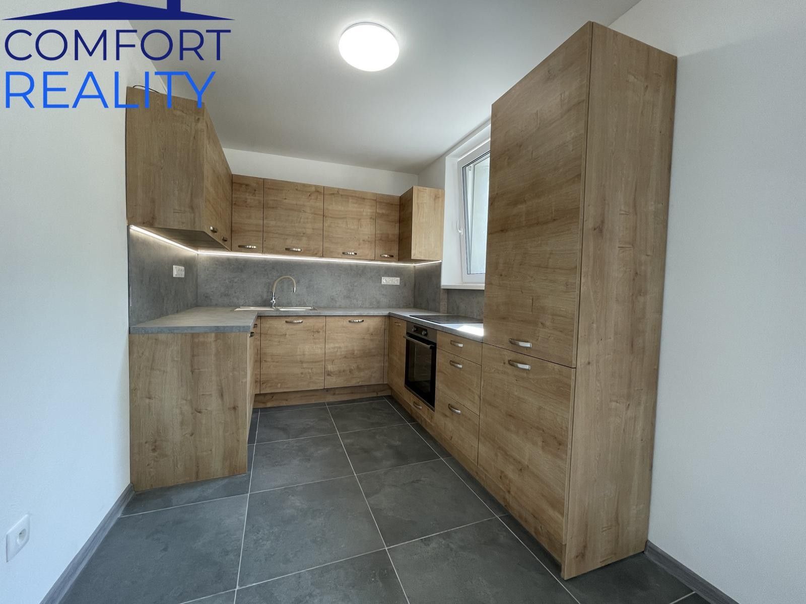 Prodej bytu 4+kk 80 m² - foto 1