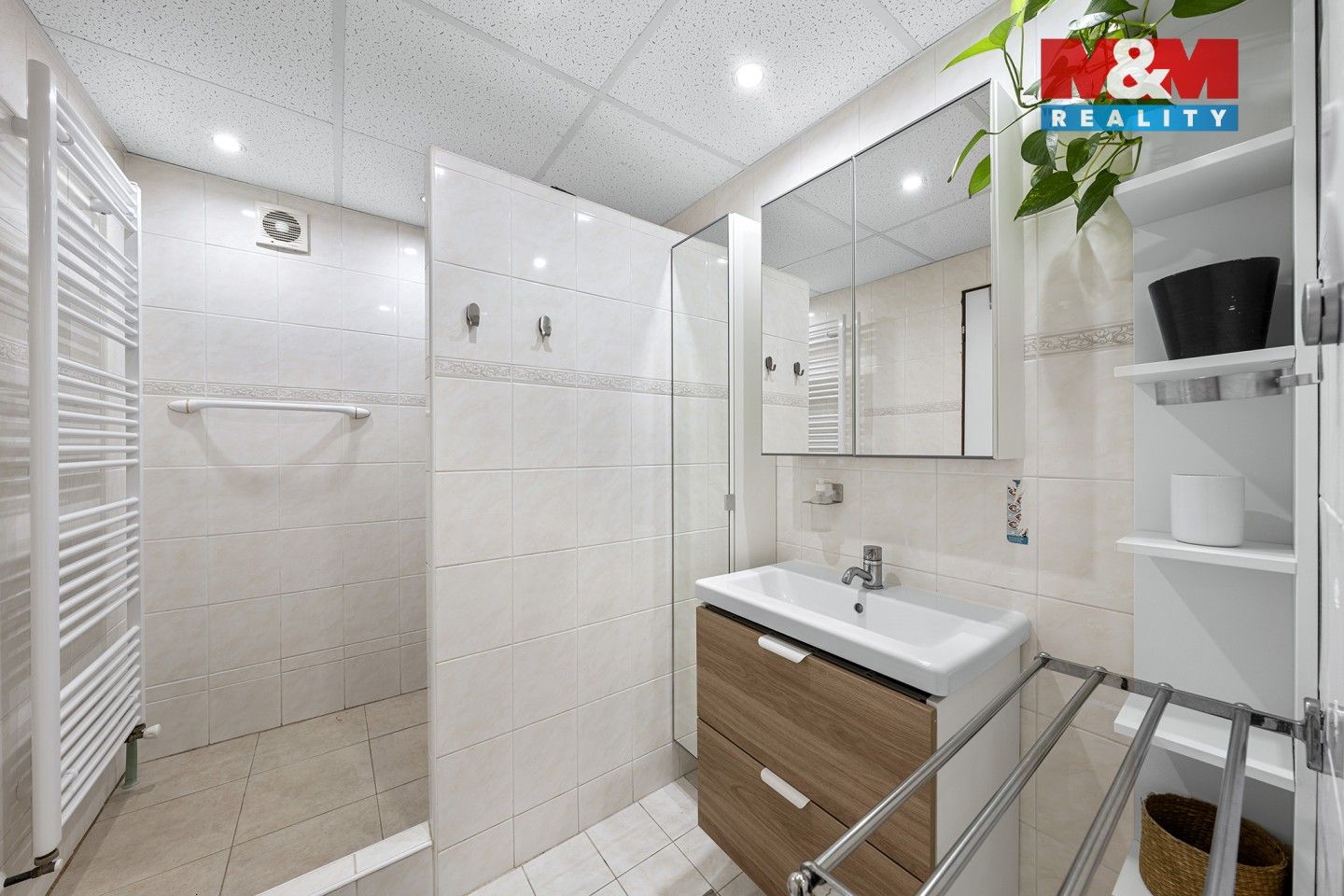 Prodej domu 196 m² - foto 39