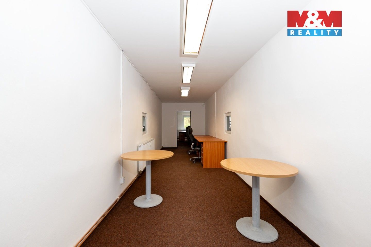 Pronájem komerčního prostoru 200 m² - foto 4