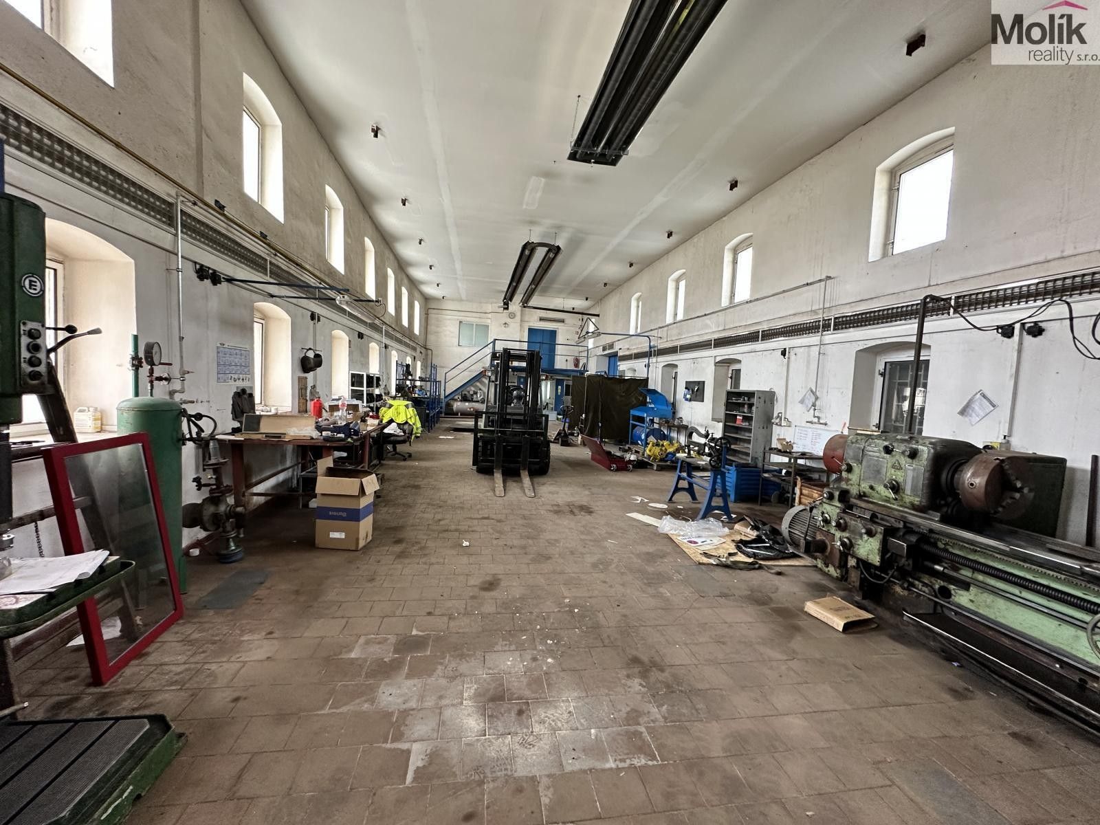 Prodej komerčního prostoru 365 m² - foto 20