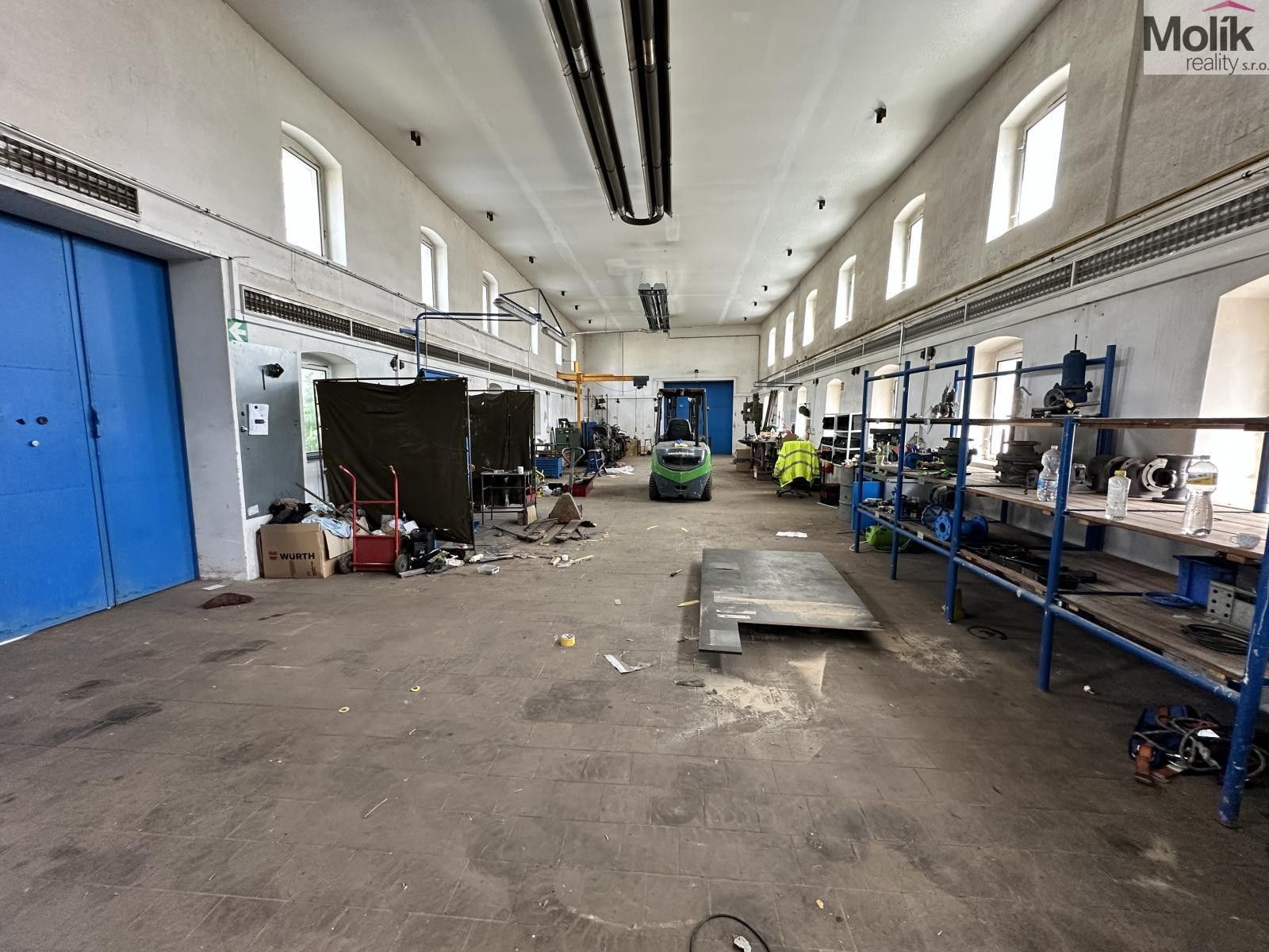 Prodej komerčního prostoru 365 m² - foto 19