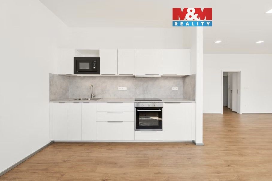 Prodej bytu 3+kk 92 m² - foto 1