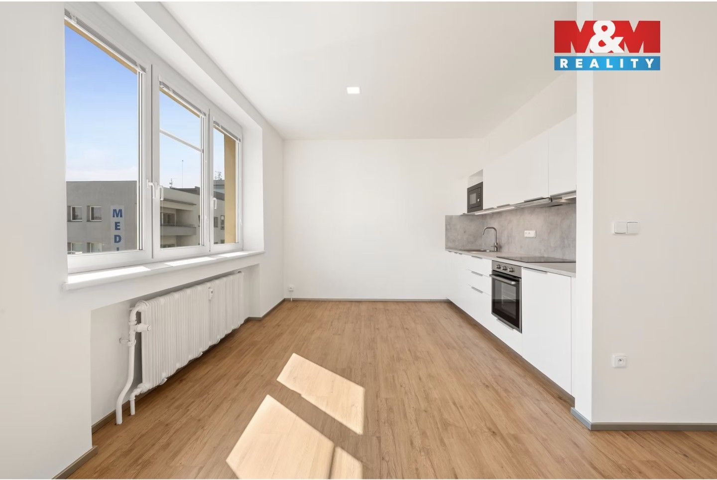 Prodej bytu 3+kk 92 m² - foto 2