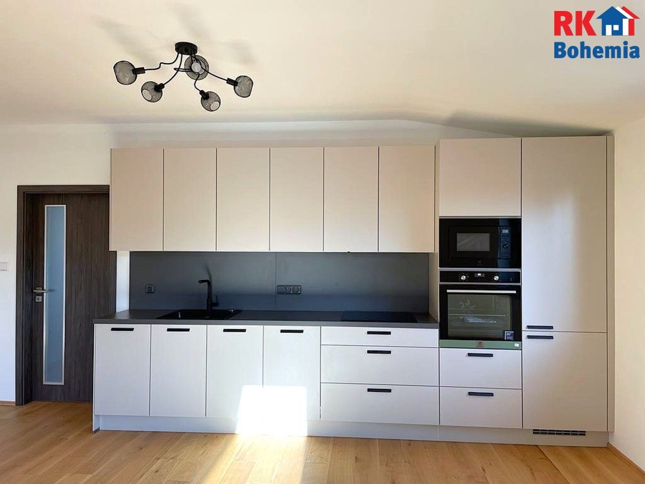 Prodej bytu 3+kk 74 m² - foto 8