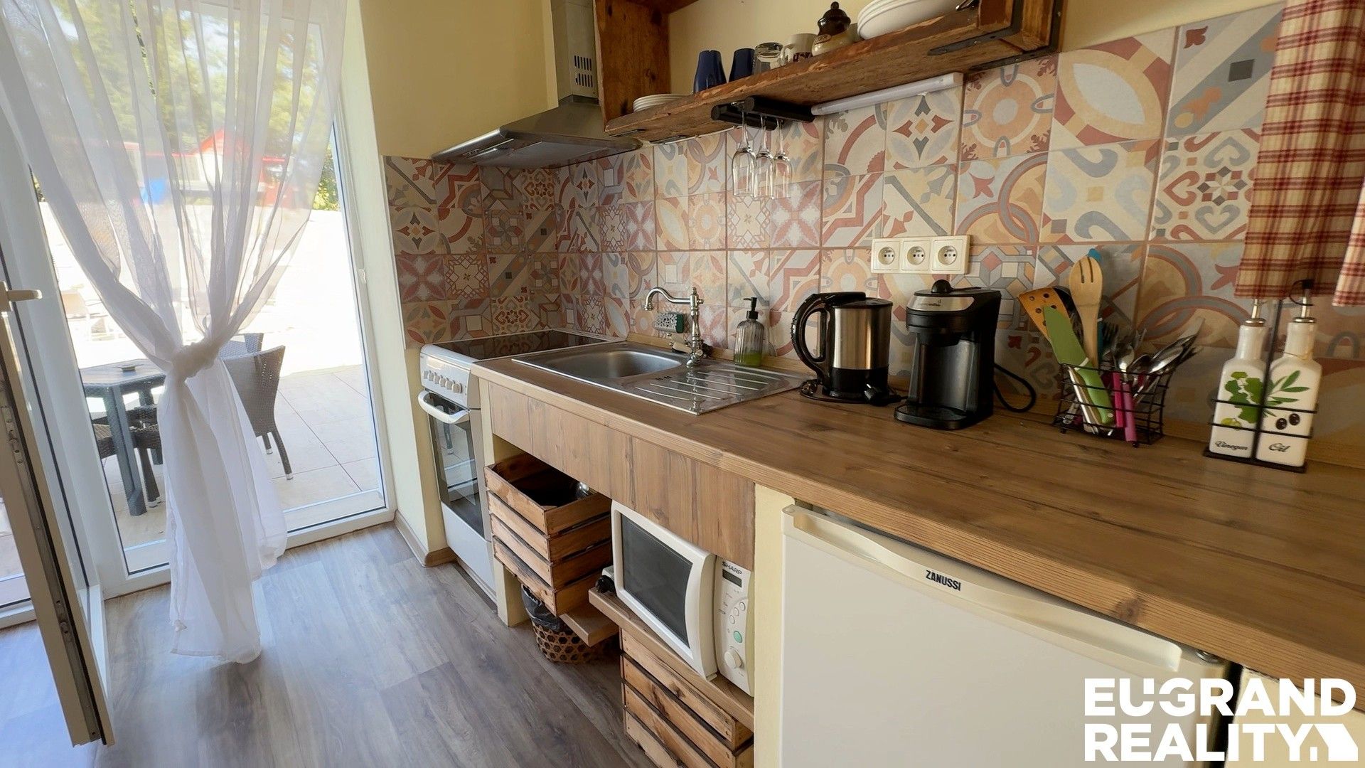 Prodej komerčního prostoru 683 m² - foto 21