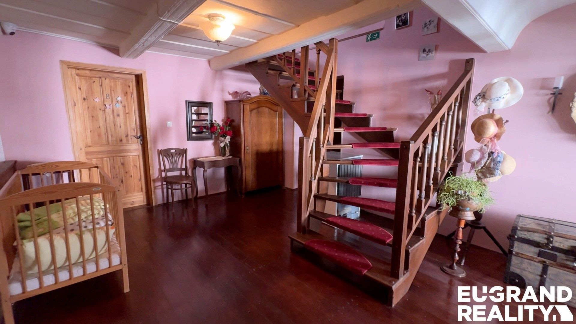 Prodej komerčního prostoru 683 m² - foto 18