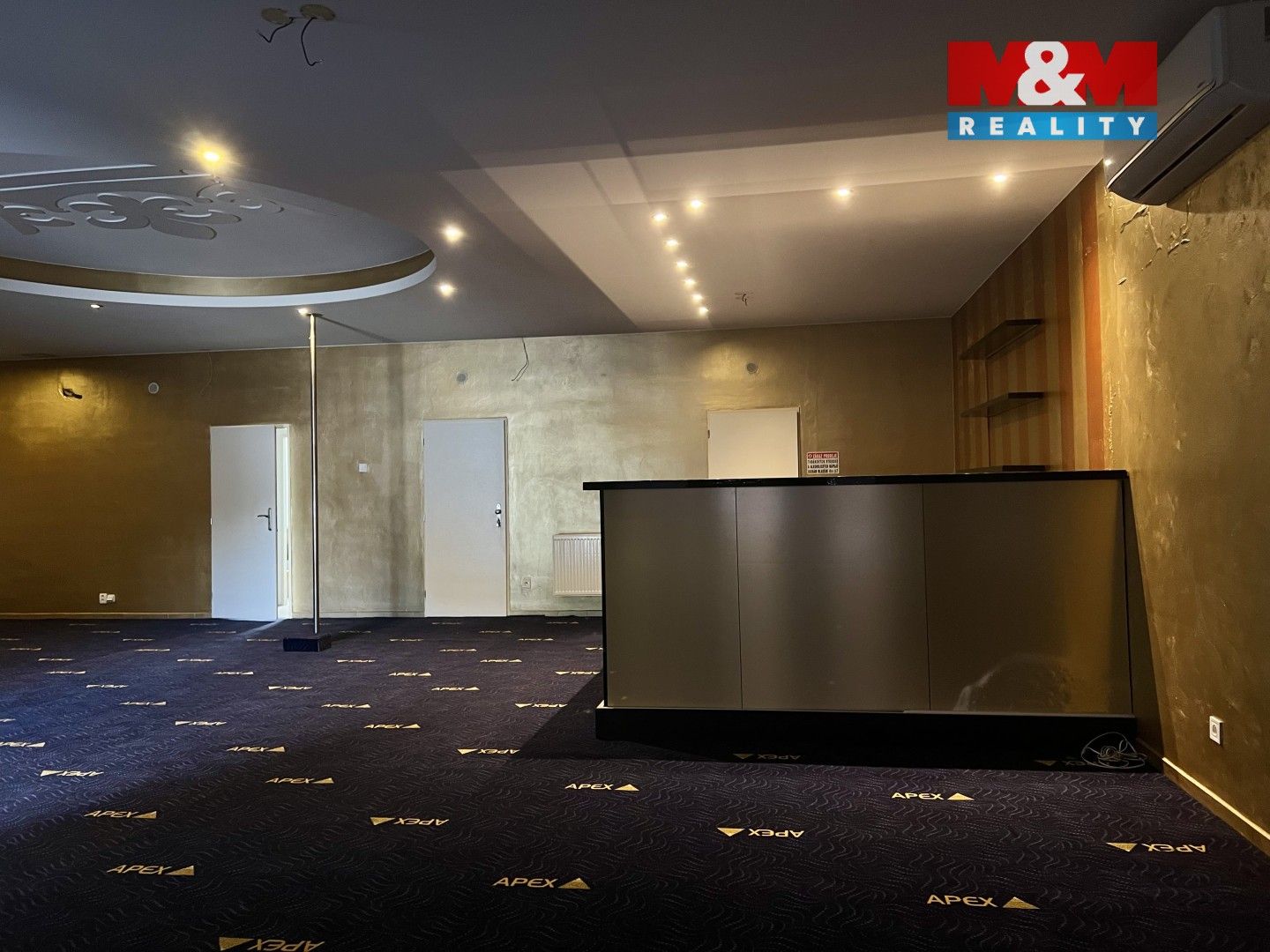 Pronájem komerčního prostoru 160 m² - foto 10