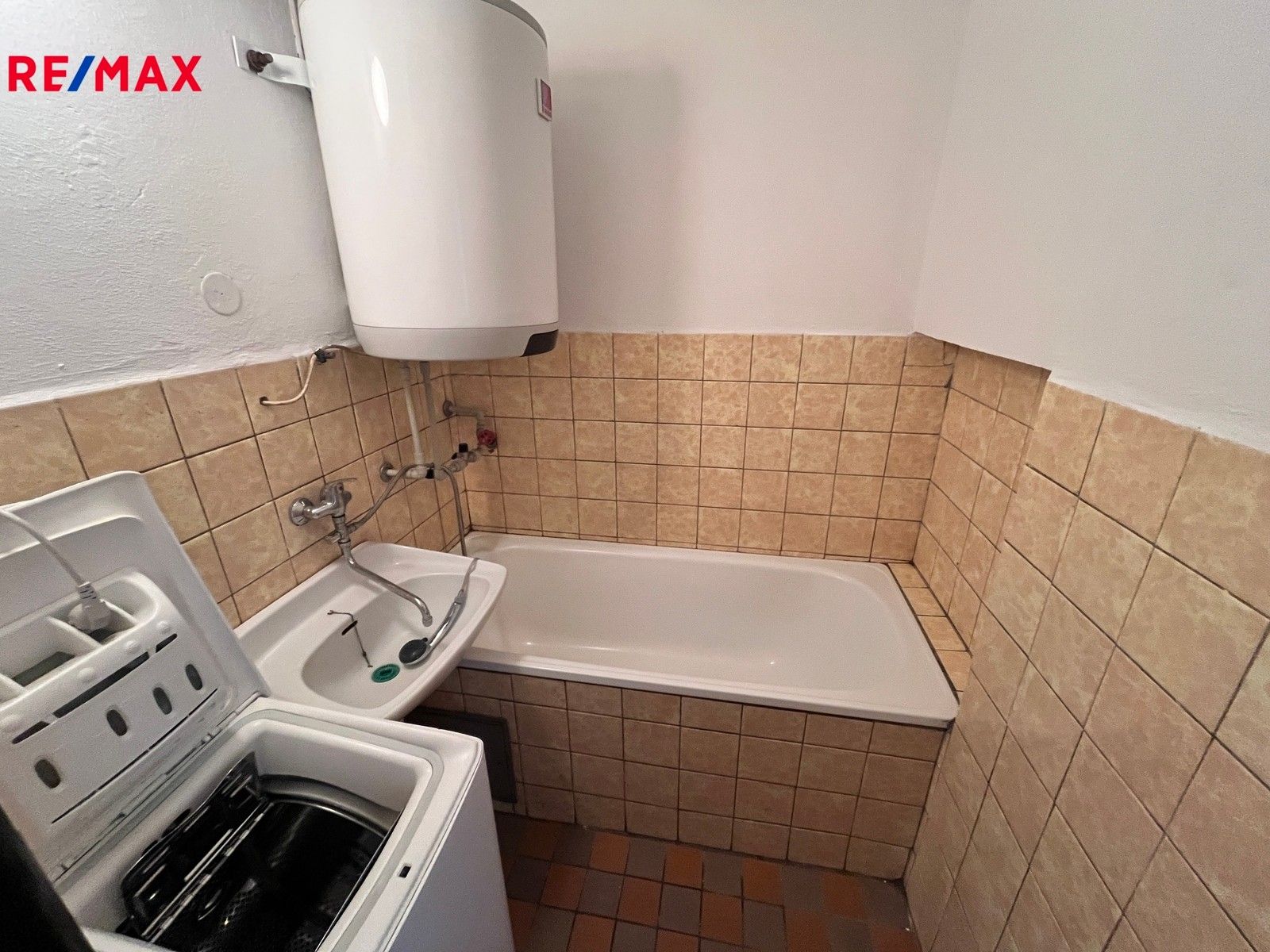 Prodej bytu 3+1 58 m² - foto 8