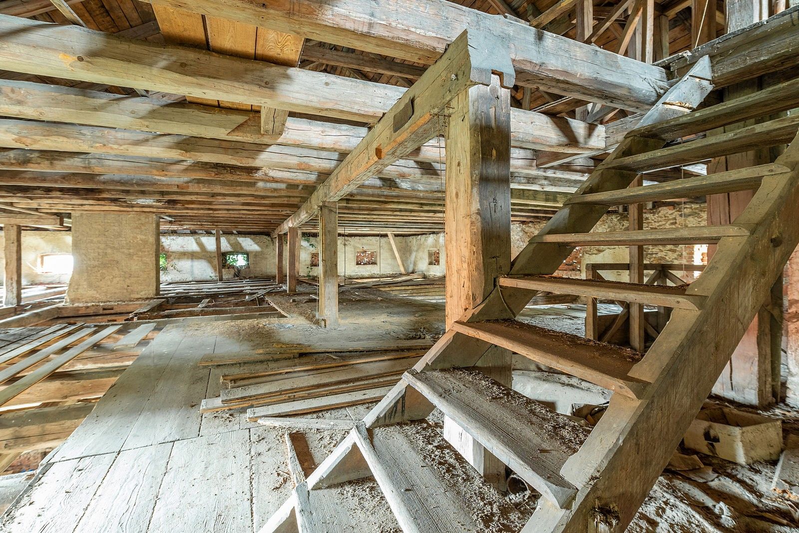 Prodej nemovitosti 250 m² - foto 16