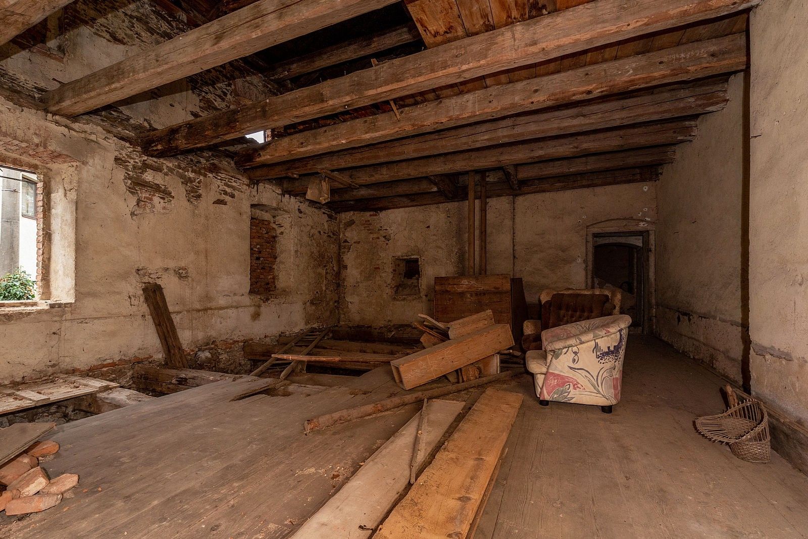 Prodej nemovitosti 250 m² - foto 14