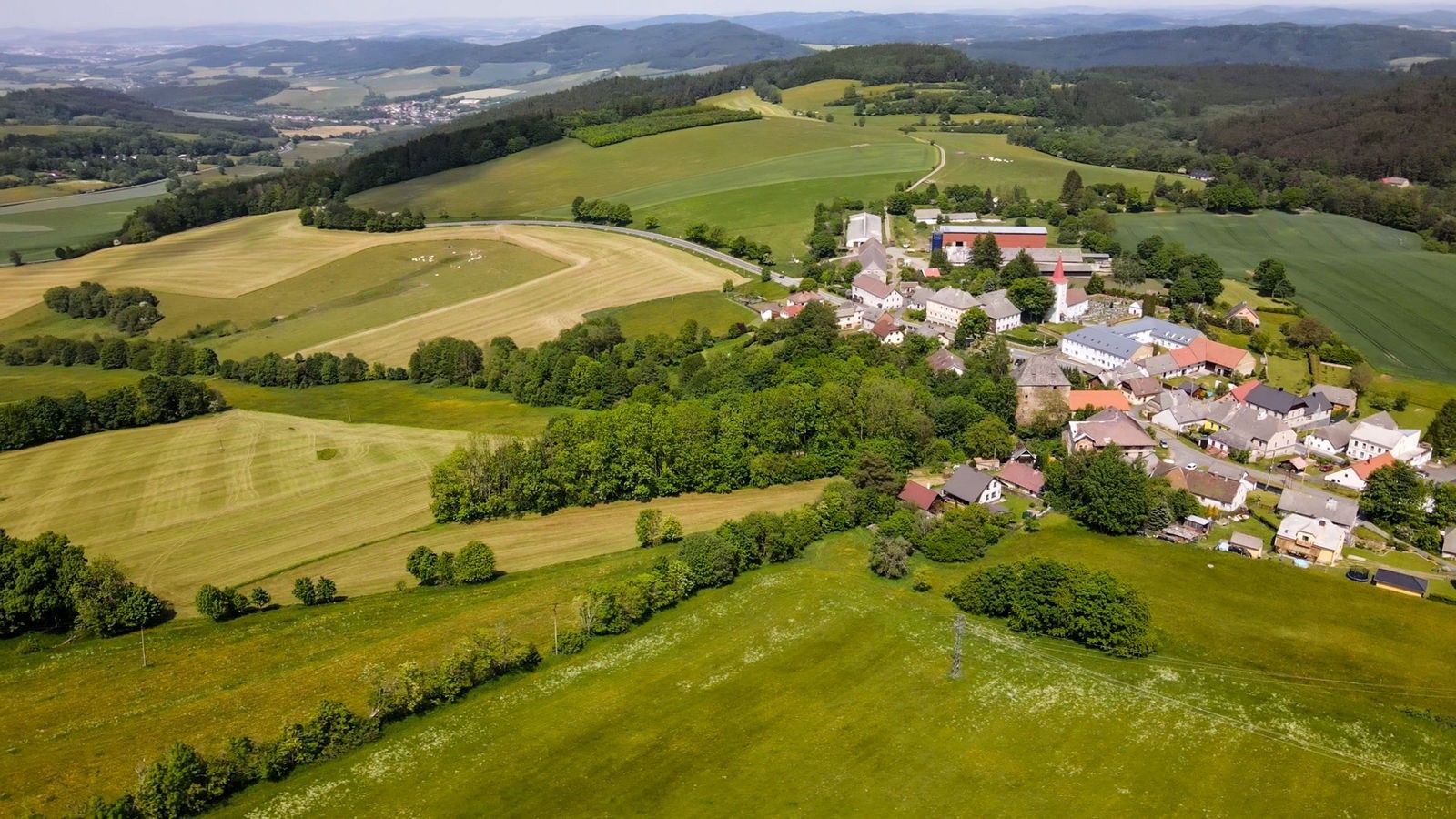 Prodej nemovitosti 250 m² - foto 20
