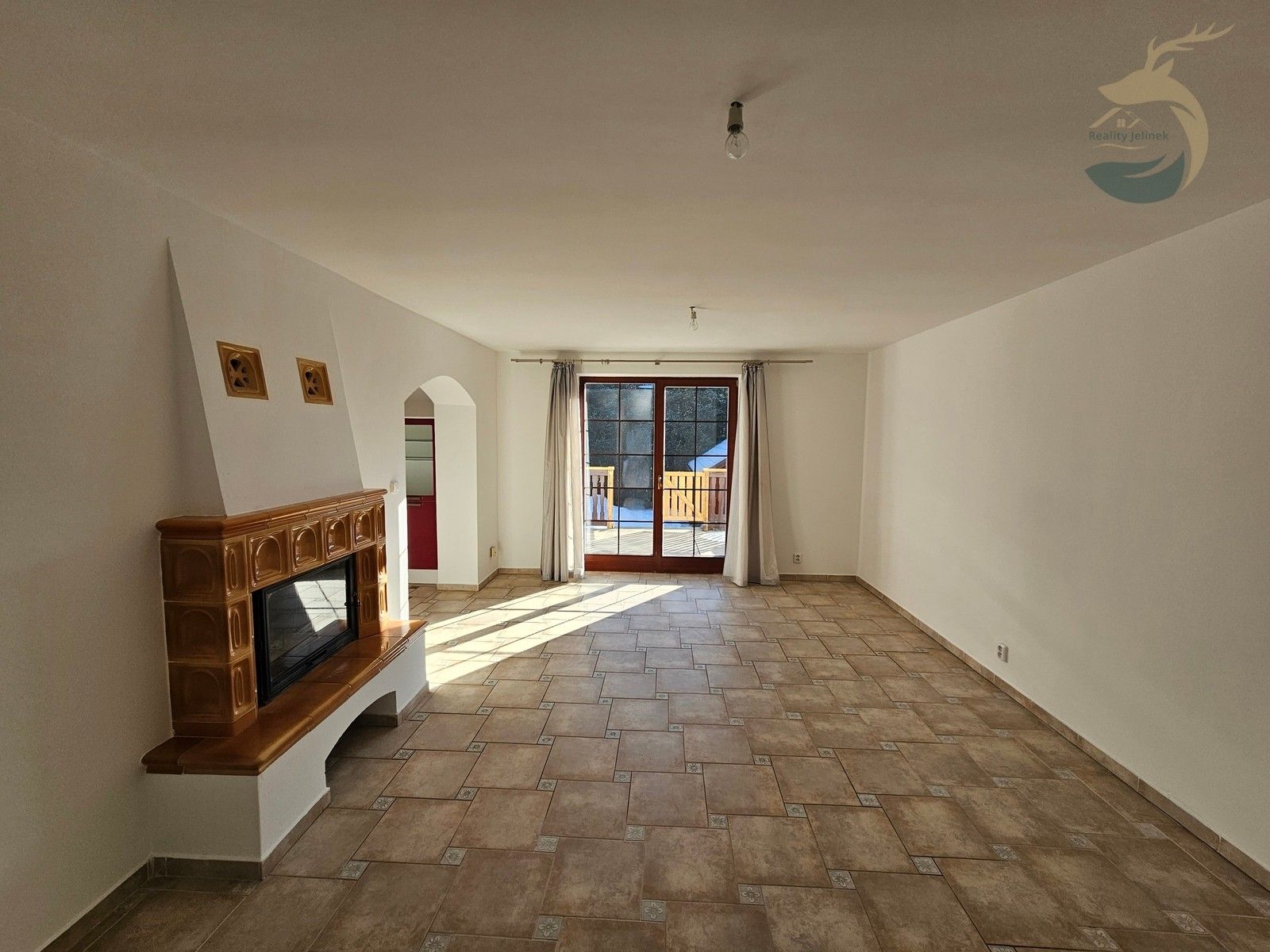 Prodej nemovitosti 431 m² - foto 2