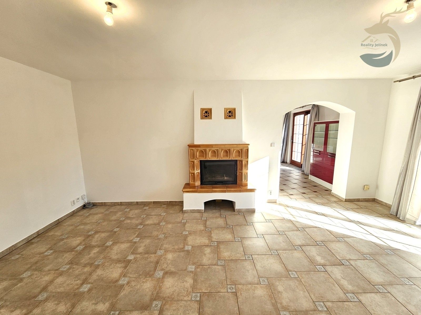 Prodej nemovitosti 431 m² - foto 4