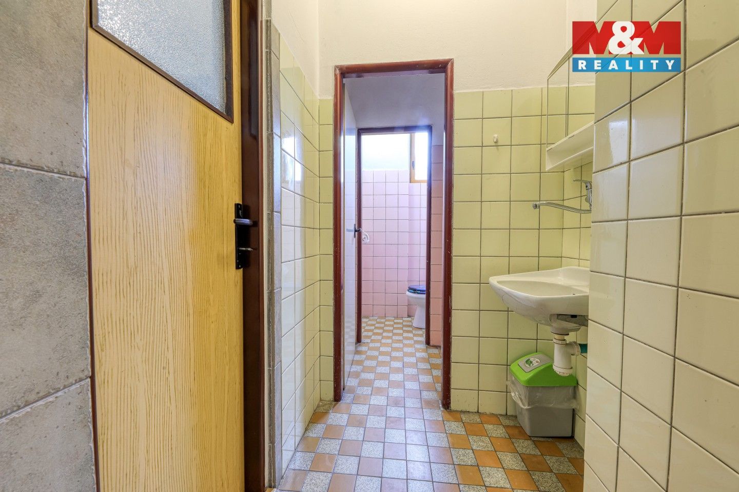 Prodej komerčního prostoru 1100 m² - foto 7