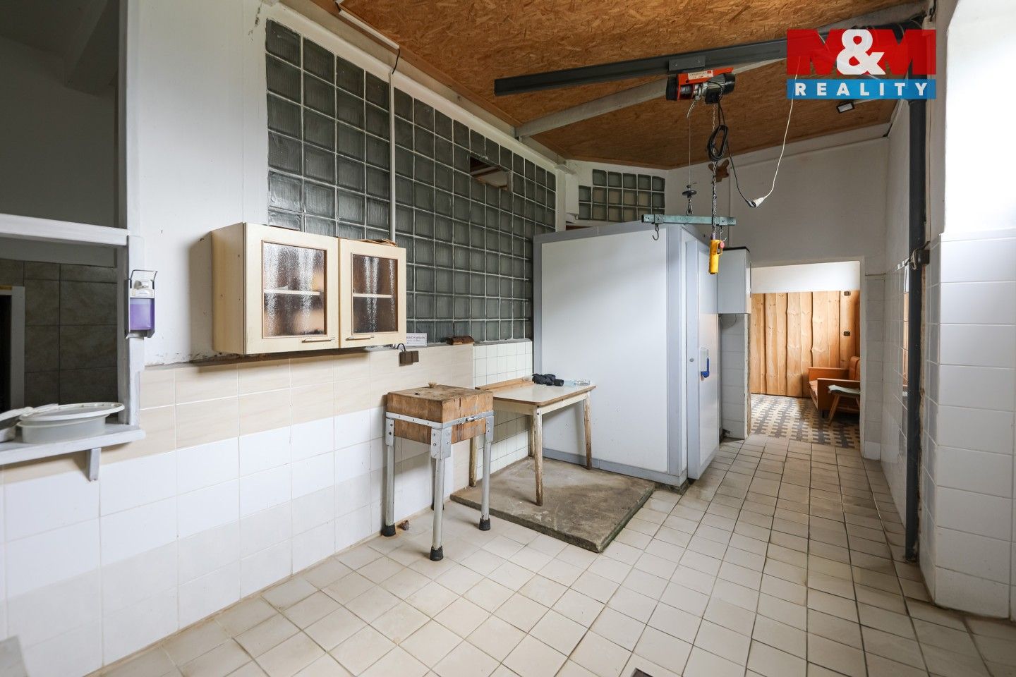 Prodej komerčního prostoru 1100 m² - foto 13