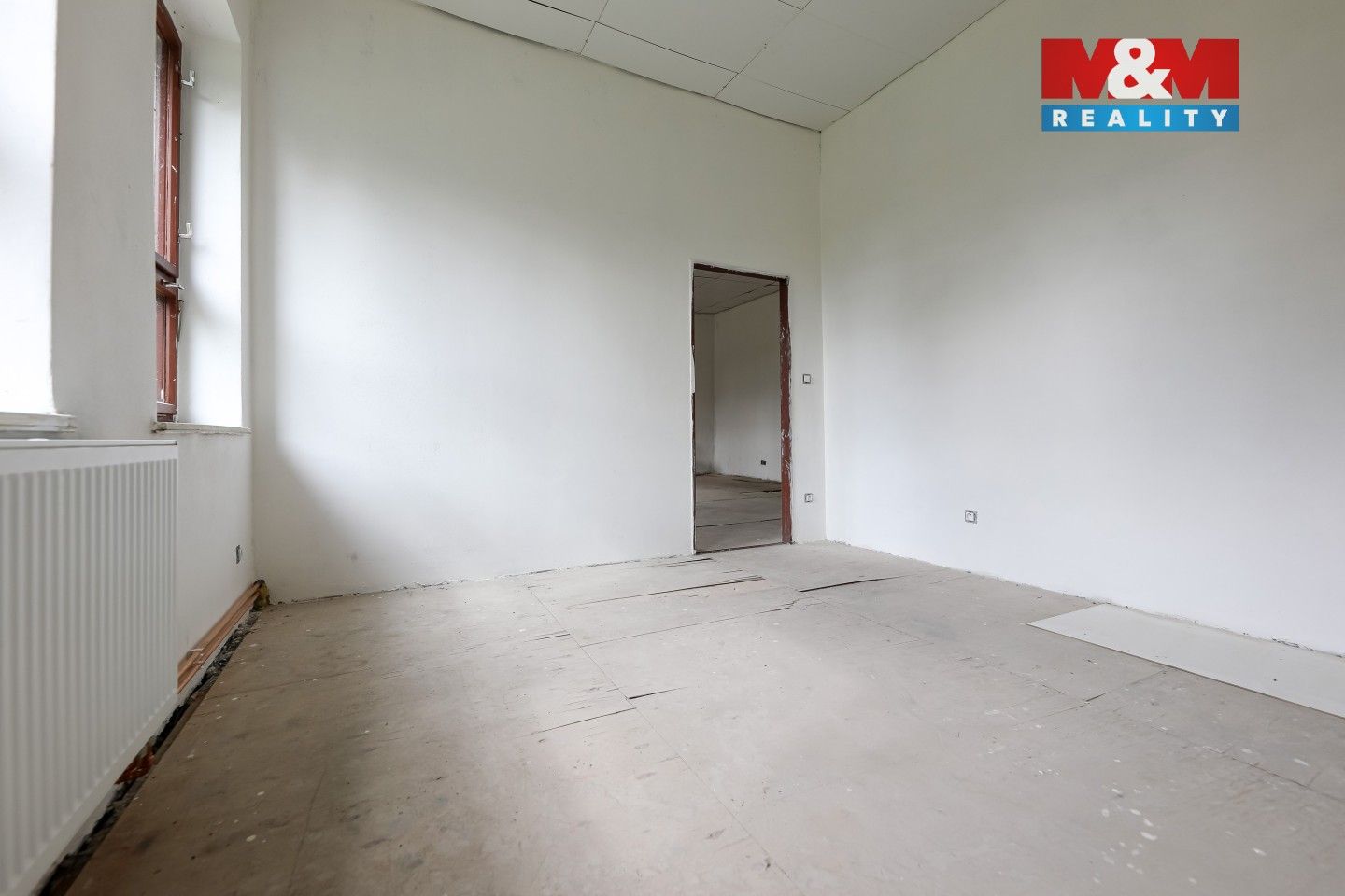 Prodej komerčního prostoru 1100 m² - foto 18