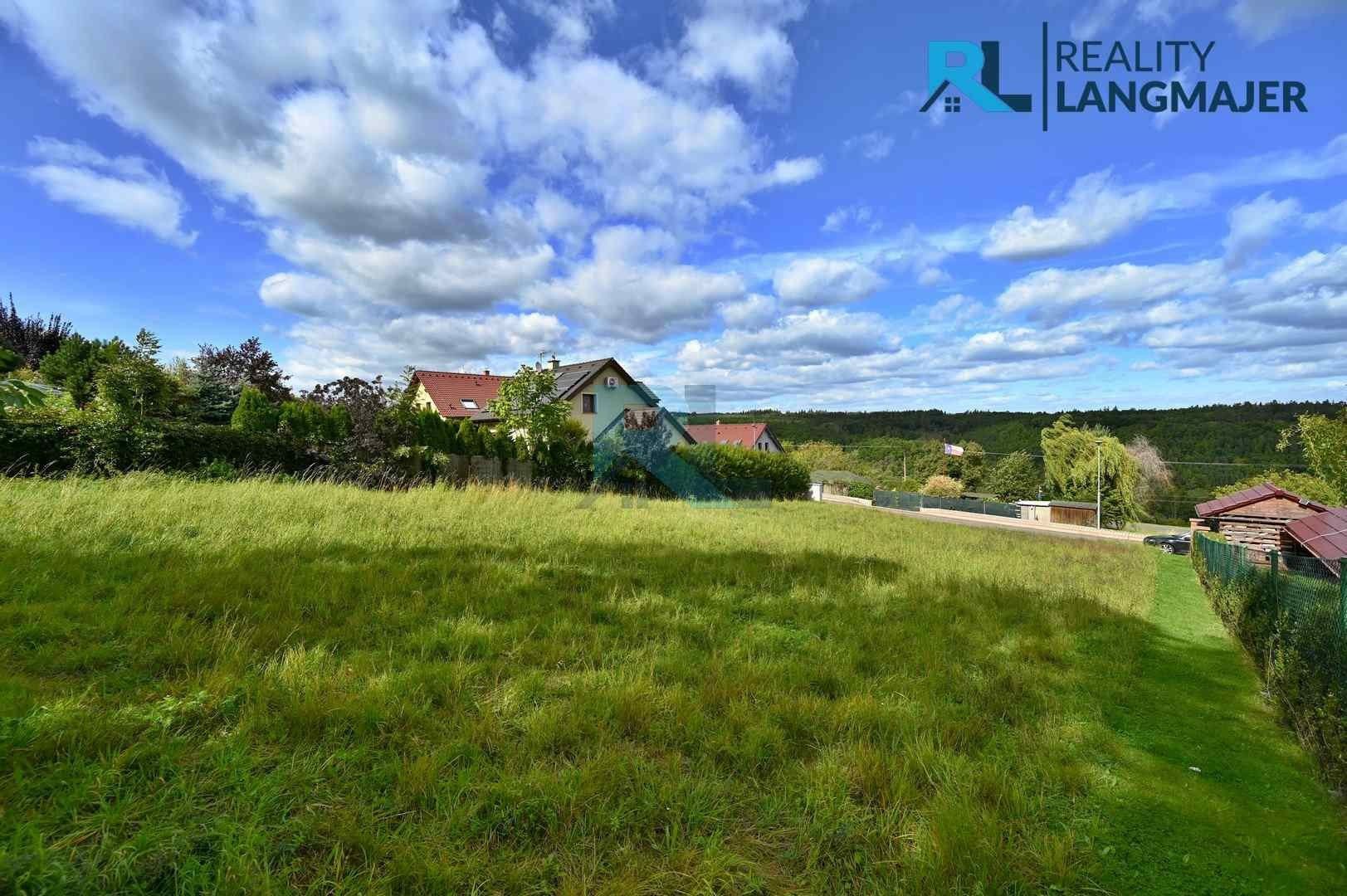 Prodej pozemku 972 m² - foto 4