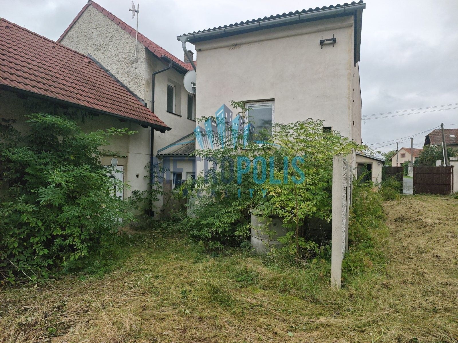 Prodej nemovitosti 280 m² - foto 8
